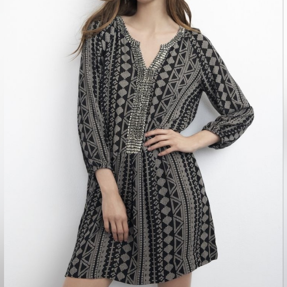 VELVET by Graham & Spencer Tawni Embroidered Tunic Mini Dress, size S